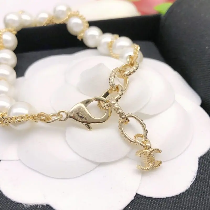 chanel bracelets pour femme s_122a2aa4